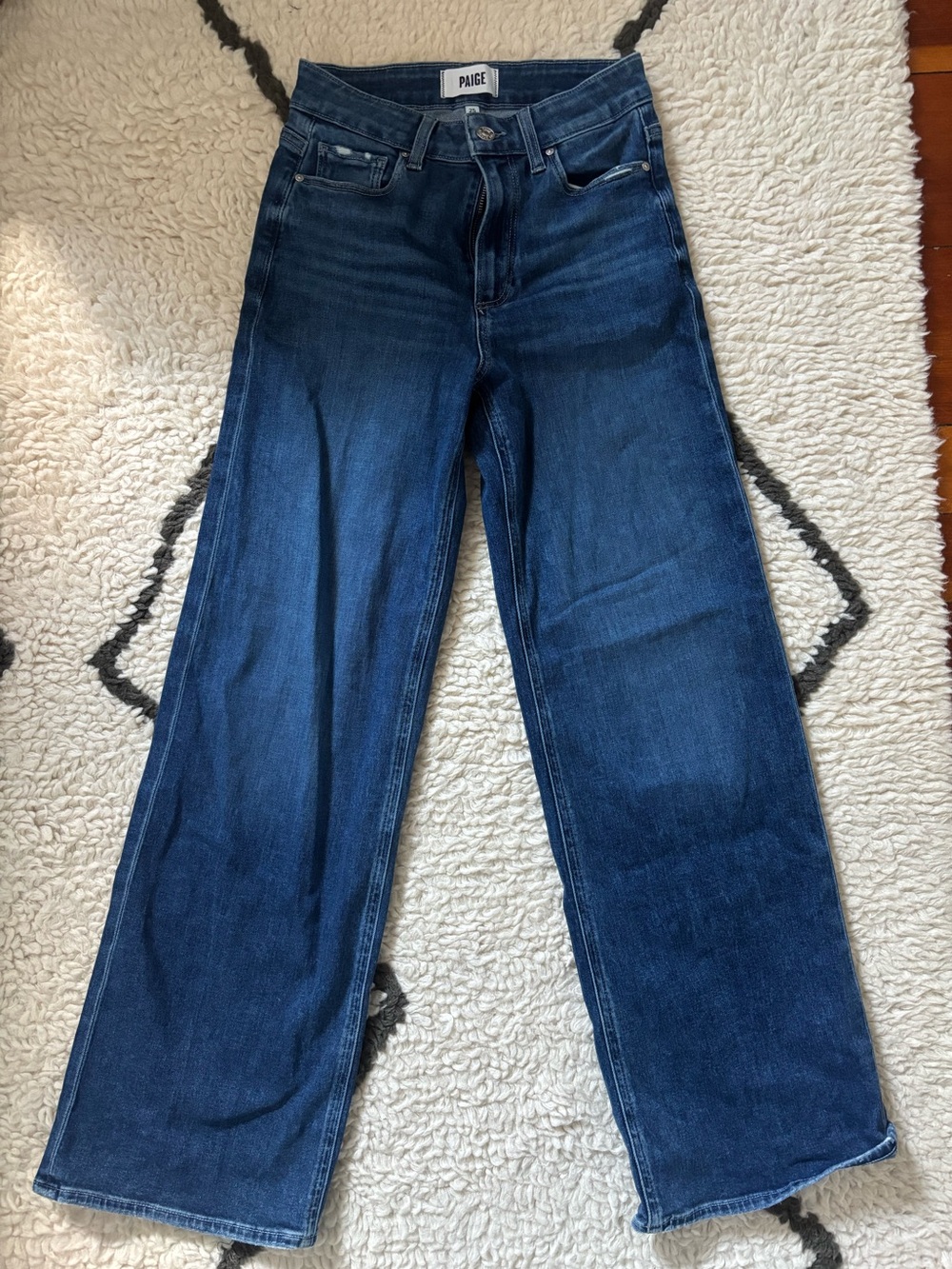 Paige Anessa denim Jeans size 25